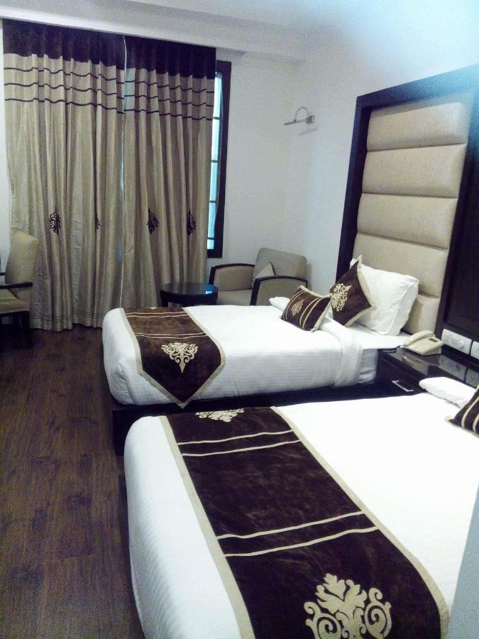 Hotel Pitrashish Pride Igi Intl Airport Delhi Εξωτερικό φωτογραφία