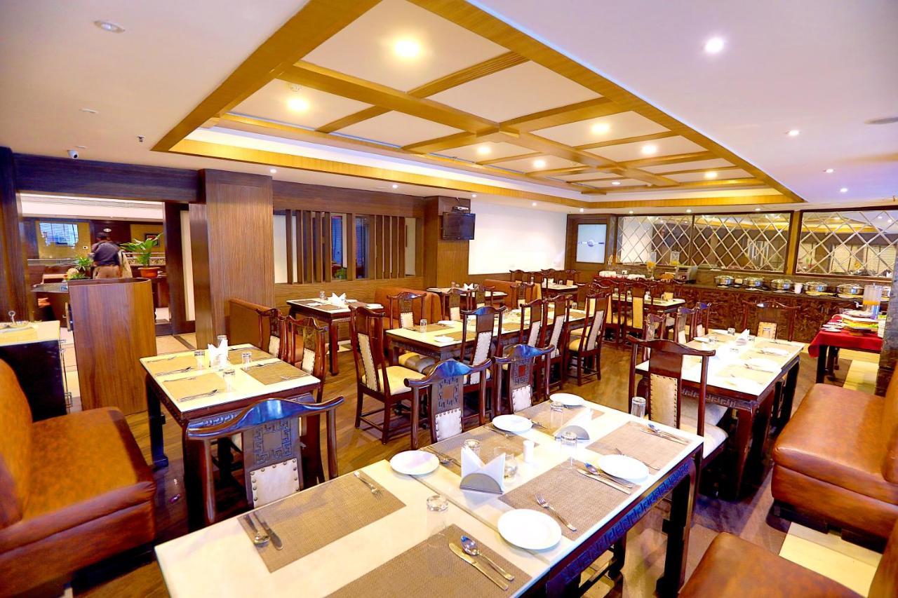 Hotel Pitrashish Pride Igi Intl Airport Delhi Εξωτερικό φωτογραφία