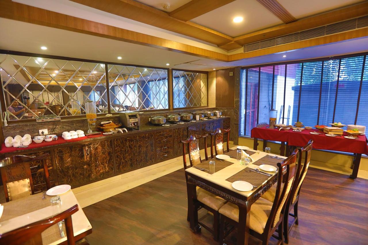 Hotel Pitrashish Pride Igi Intl Airport Delhi Εξωτερικό φωτογραφία