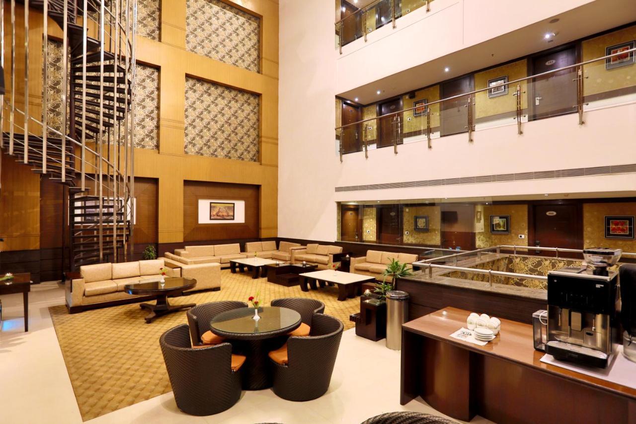 Hotel Pitrashish Pride Igi Intl Airport Delhi Εξωτερικό φωτογραφία