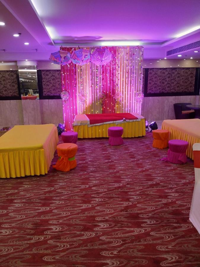 Hotel Pitrashish Pride Igi Intl Airport Delhi Εξωτερικό φωτογραφία