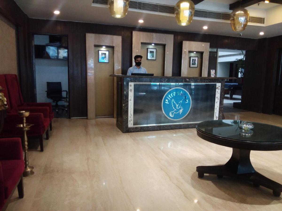 Hotel Pitrashish Pride Igi Intl Airport Delhi Εξωτερικό φωτογραφία