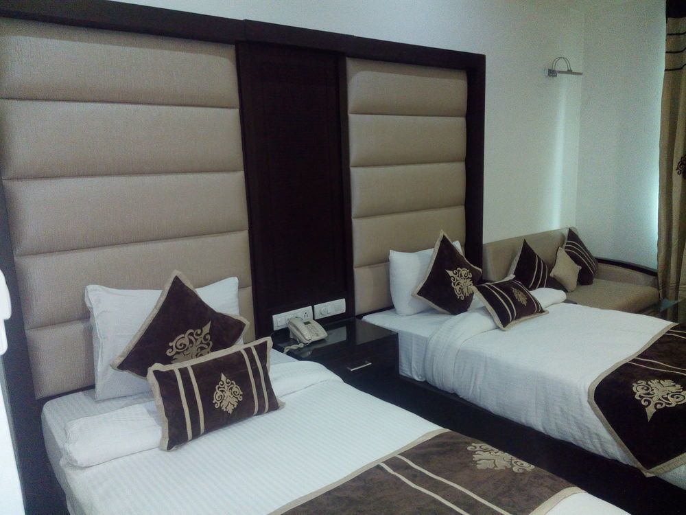 Hotel Pitrashish Pride Igi Intl Airport Delhi Εξωτερικό φωτογραφία